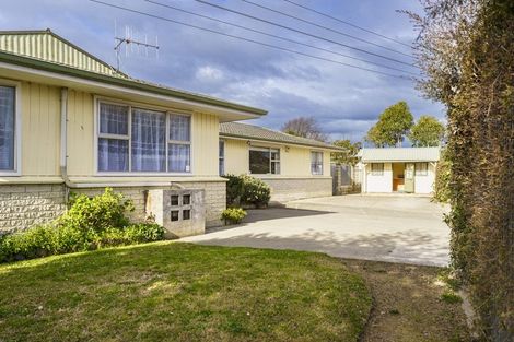 Photo of property in 28 Walton Way, Flaxmere, Hastings, 4120