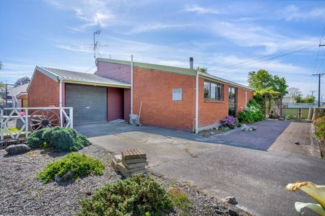 Photo of property in 47 Home Street, Winton, 9720