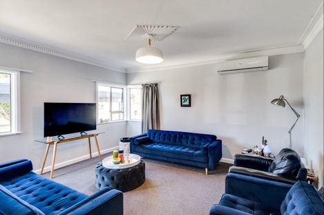 Photo of property in 5 Golding Road, Taradale, Napier, 4112