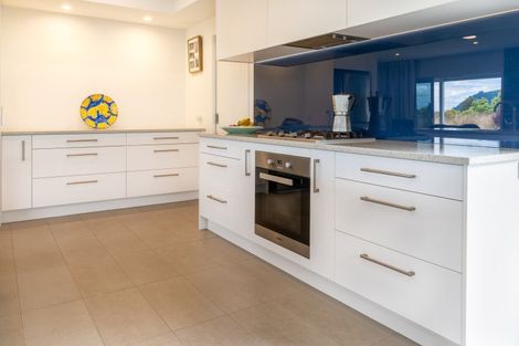 Photo of property in 127 Lisland Drive, Kinloch, Taupo, 3377