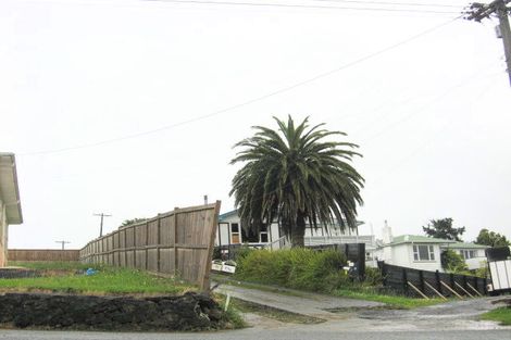 Photo of property in 71 Sherwood Road, Onerahi, Whangarei, 0110