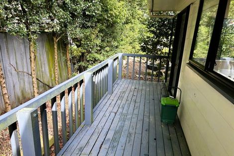 Photo of property in 69 Santiago Crescent, Unsworth Heights, Auckland, 0632