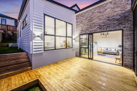 Photo of property in 16 Bannockburn Road, Opaheke, 2113