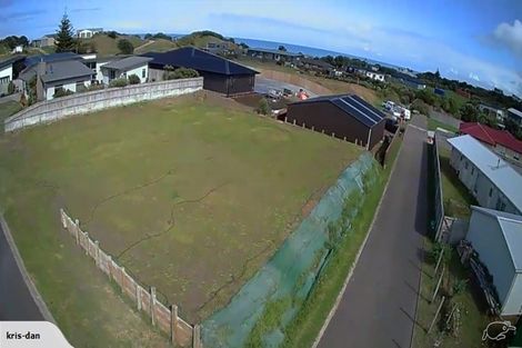 Photo of property in 3a Golf Vue Place, Castlecliff, Wanganui, 4501