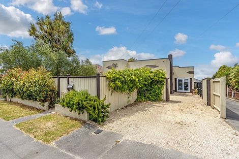 Photo of property in 89 Aorangi Road, Bryndwr, Christchurch, 8053