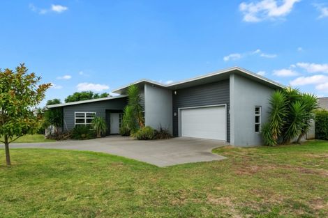 Photo of property in 18 Tulip Drive, Cambridge, 3434