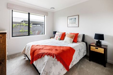 Photo of property in 14 Ruge Court, Cambridge, 3434