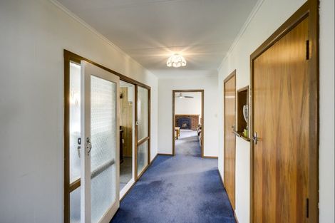 Photo of property in 1 Bennett Place, Onekawa, Napier, 4110