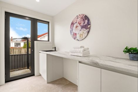 Photo of property in 2a Park Street, Mosgiel, 9024