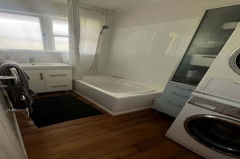 Photo of property in 1/31 Raines Avenue, Forrest Hill, Auckland, 0620