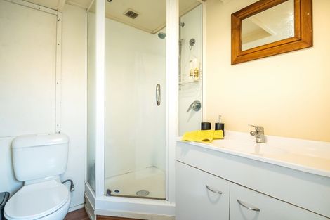 Photo of property in 38a/1 Norwood Road, Bayswater, Auckland, 0622