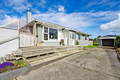 Photo of property in 37 Kinmont Crescent, Newfield, Invercargill, 9812
