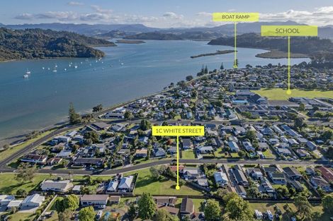 Photo of property in 1c White Street, Whitianga, 3510