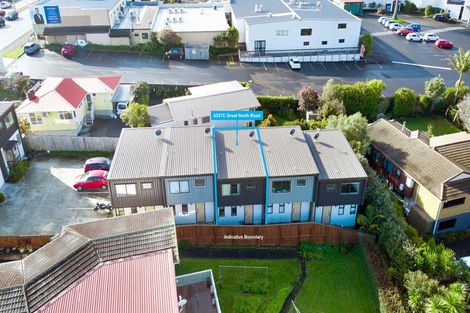 Photo of property in 4337c Great North Road, Glendene, Auckland, 0602