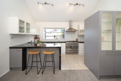 Photo of property in 11 Mclellan Place, Ilam, Christchurch, 8041