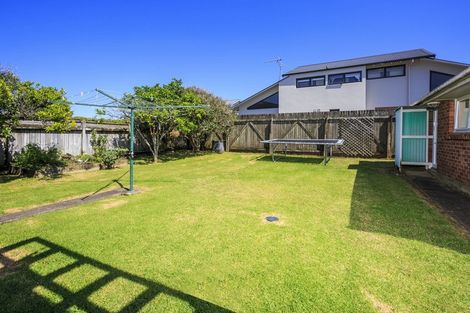 Photo of property in 27 Lomond Street, Takapuna, Auckland, 0622