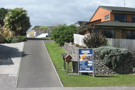 Photo of property in 61 Osprey Drive, Welcome Bay, Tauranga, 3112