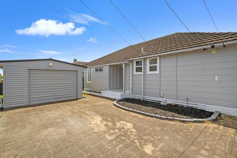 Photo of property in 15 Odette Street, Bader, Hamilton, 3206