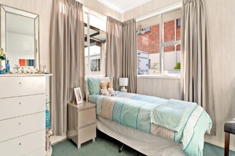 Photo of property in 6 Colwill Road, Massey, Auckland, 0614