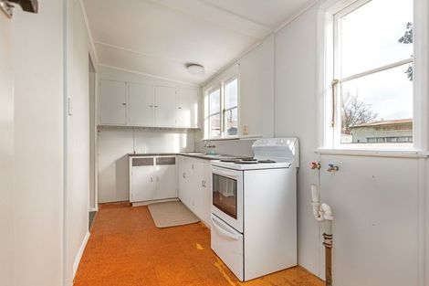 Photo of property in 24 Nuku Street, Tangimoana, 4822