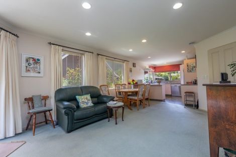 Photo of property in 20a Karu Crescent, Waikanae, 5036