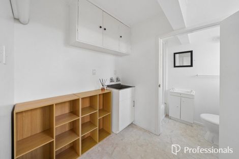 Photo of property in 24 Pekanga Road, Normandale, Lower Hutt, 5010