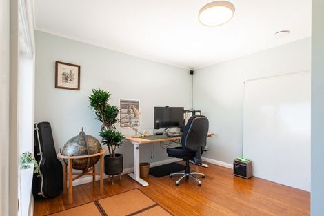 Photo of property in 4 Hornsey Road, Melrose, Wellington, 6023