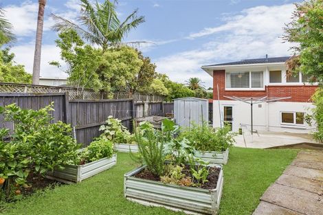 Photo of property in 4 Colum Place, Bucklands Beach, Auckland, 2014