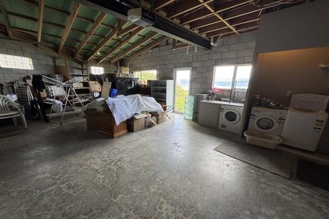 Photo of property in 14 Forbes Lane, Newlands, Wellington, 6037