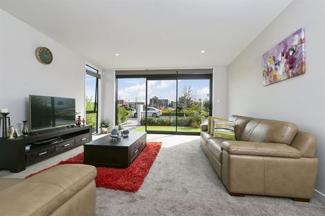 Photo of property in 12 Leadership Crescent, Papakura, 2110