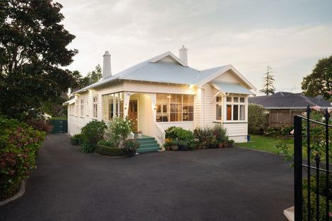 Photo of property in 247 River Road, Claudelands, Hamilton, 3214