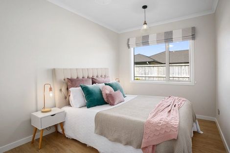 Photo of property in 16 Tiaki Way, Cambridge, 3434