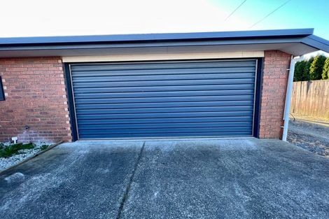 Photo of property in 98 Springs Road, Hornby, Christchurch, 8042