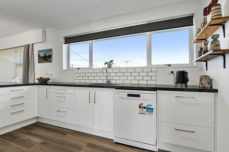 Photo of property in 93c Clemow Road, Fitzroy, New Plymouth, 4312