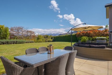 Photo of property in 2 Mount Gold Place, Wanaka, 9305