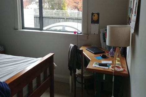 Photo of property in 35 Memorial Avenue, Ilam, Christchurch, 8053