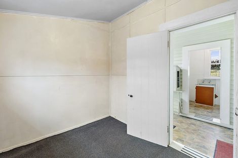 Photo of property in 17 Barrett Street, Westown, New Plymouth, 4310