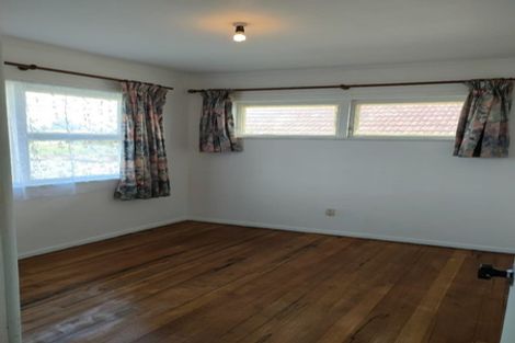 Photo of property in 25 Raglan Street, Mangere East, Auckland, 2024