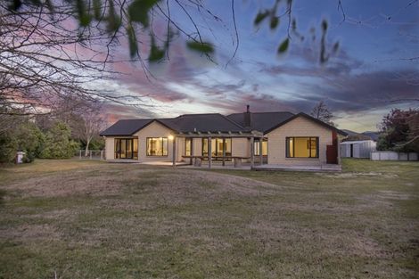 Photo of property in 20 Fairhurst Place, Rolleston, 7614