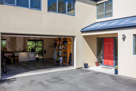 Photo of property in 26 Highcrest Heights, Westmorland, Christchurch, 8025