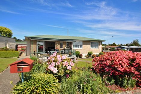 Photo of property in 19 Walker Street, East Gore, Gore, 9710