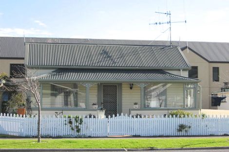 Photo of property in 319 Mackay Street, Thames, 3500