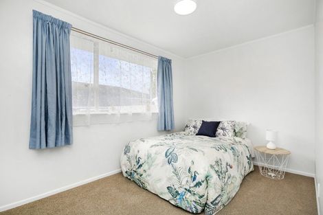 Photo of property in 2/12 Tacoma Drive, Totara Park, Upper Hutt, 5018