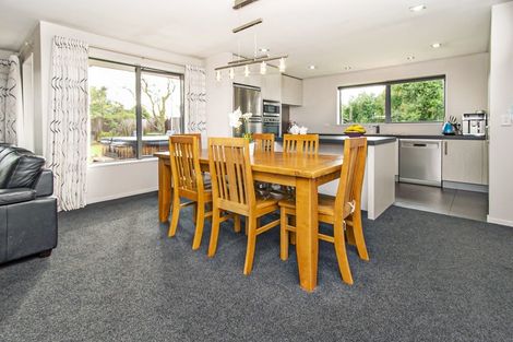 Photo of property in 5 Durrell Way, Rolleston, 7614