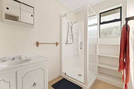 Photo of property in 2/38 Mako Mako Road, Levin, 5510