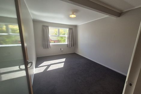 Photo of property in 2/10 Trevethick Grove, Woburn, Lower Hutt, 5010