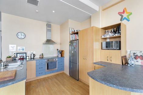 Photo of property in De Vere Apartments, 14/23 Tennyson Street, Te Aro, Wellington, 6011