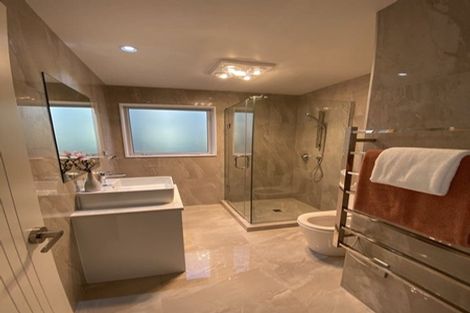 Photo of property in 12 Haku Road, Flat Bush, Auckland, 2019