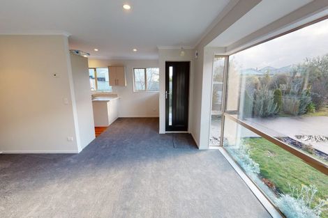 Photo of property in Sanctuary Villas, 2/294 Mairehau Road, Burwood, Christchurch, 8083
