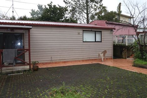 Photo of property in 105 Tidal Road, Mangere, Auckland, 2022